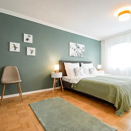 Scandic-apartment - Balkony & Garage, 3z, 80m2 아파트 포르츠하임