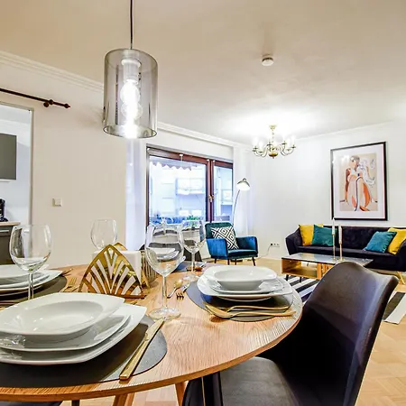 Apartmán Scandic-apartment - Balkony & Garage, 3z, 80m2 *