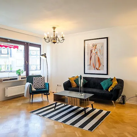 Scandic-apartment - Balkony & Garage, 3z, 80m2 아파트